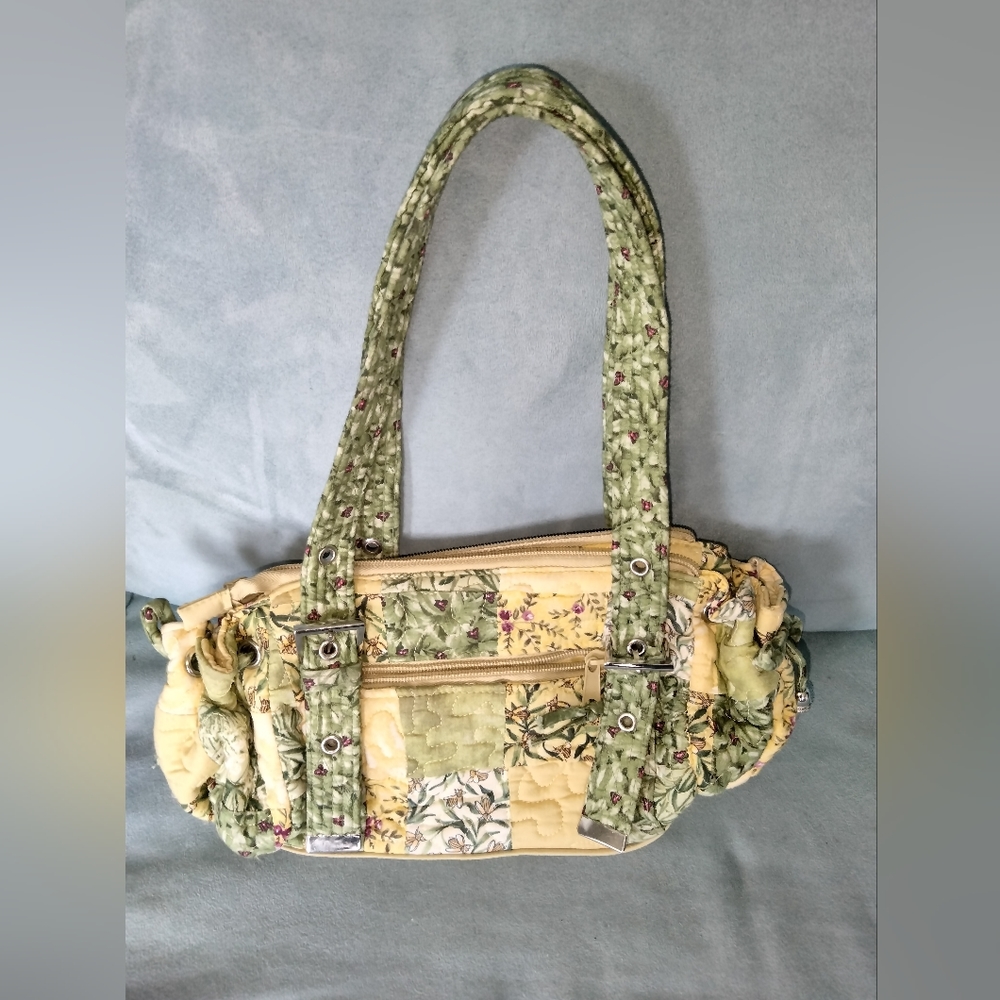 Donna Sharp Quilted Handbag